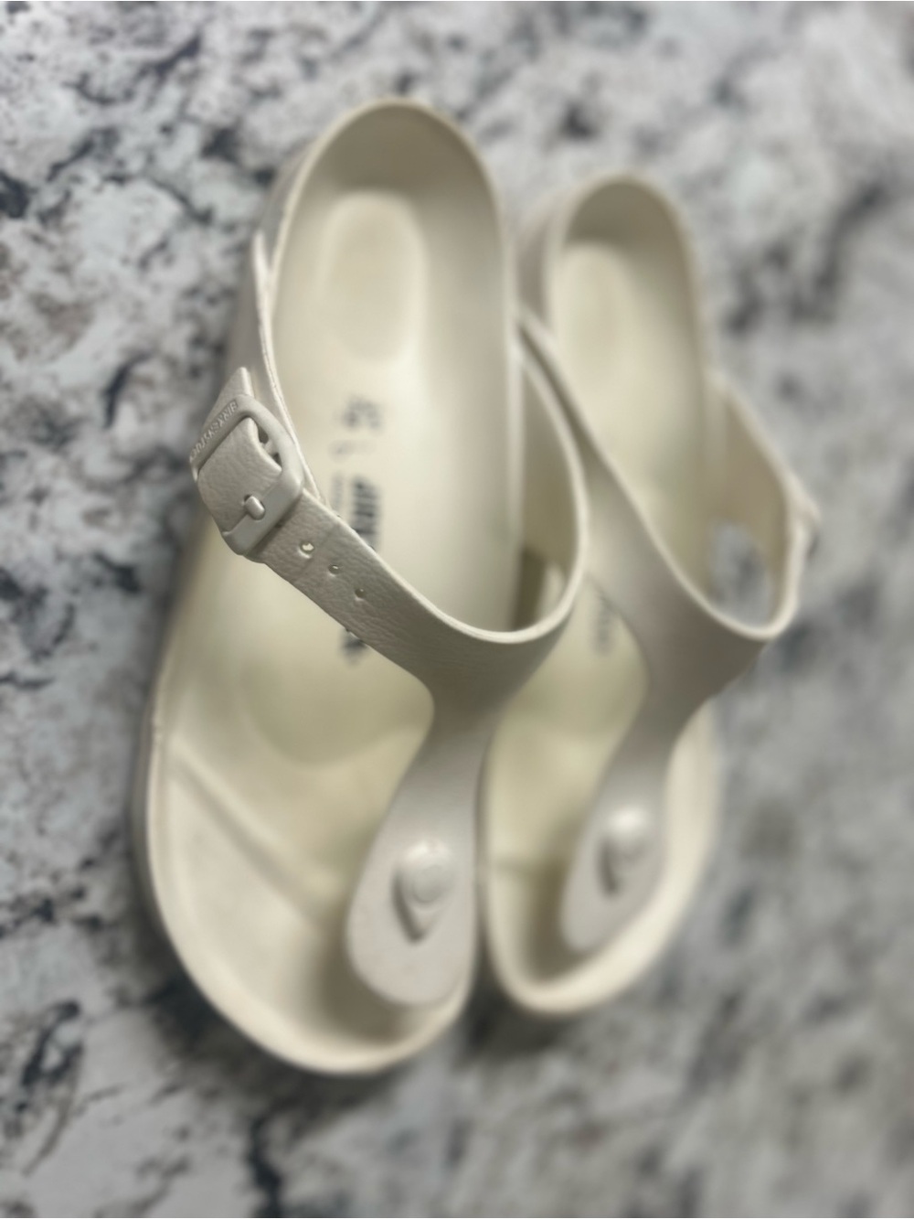 Birkenstock Gizeh Essentials White EVA Thong Sandals Size 39 / US 8-8.5 - Picture 3 of 9